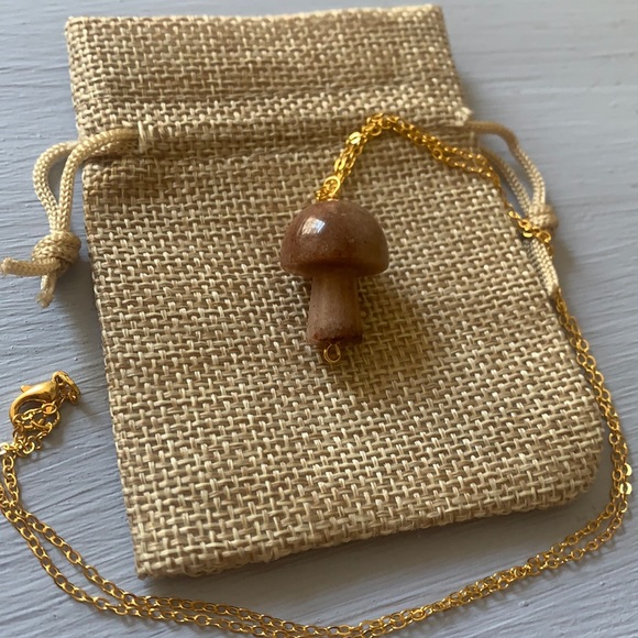 Hand Crafted Jewelry - 🍓Strawberry Quartz Mushroom Necklace Gold Mushroom Necklace Crystal Mushroom